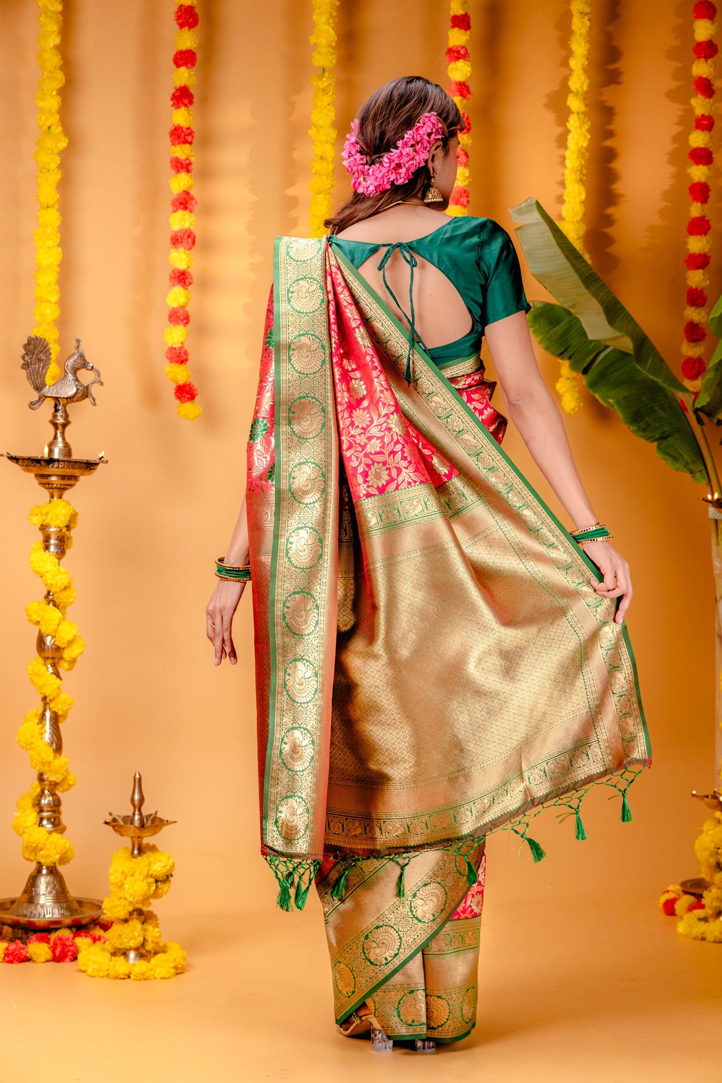 P.Green-Red Pure Soft Silk Saree With Engrossing Blouse Piece