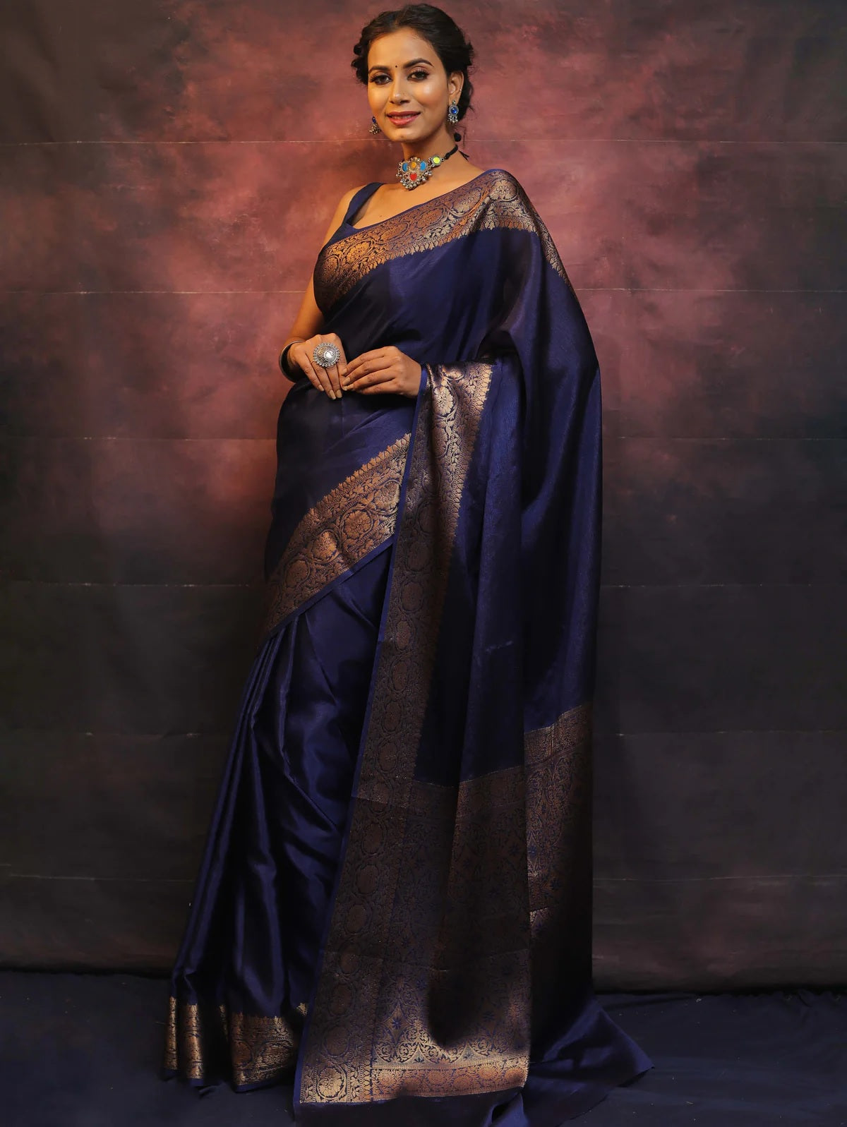 Navy Blue Kanjivaram Pure Soft Semi Silk Saree With Unstiched Attractive Blouse Piece