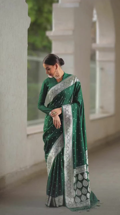 Green Banarasi Pure Soft Semi Silk Saree With Unstiched Attractive Blouse Piece