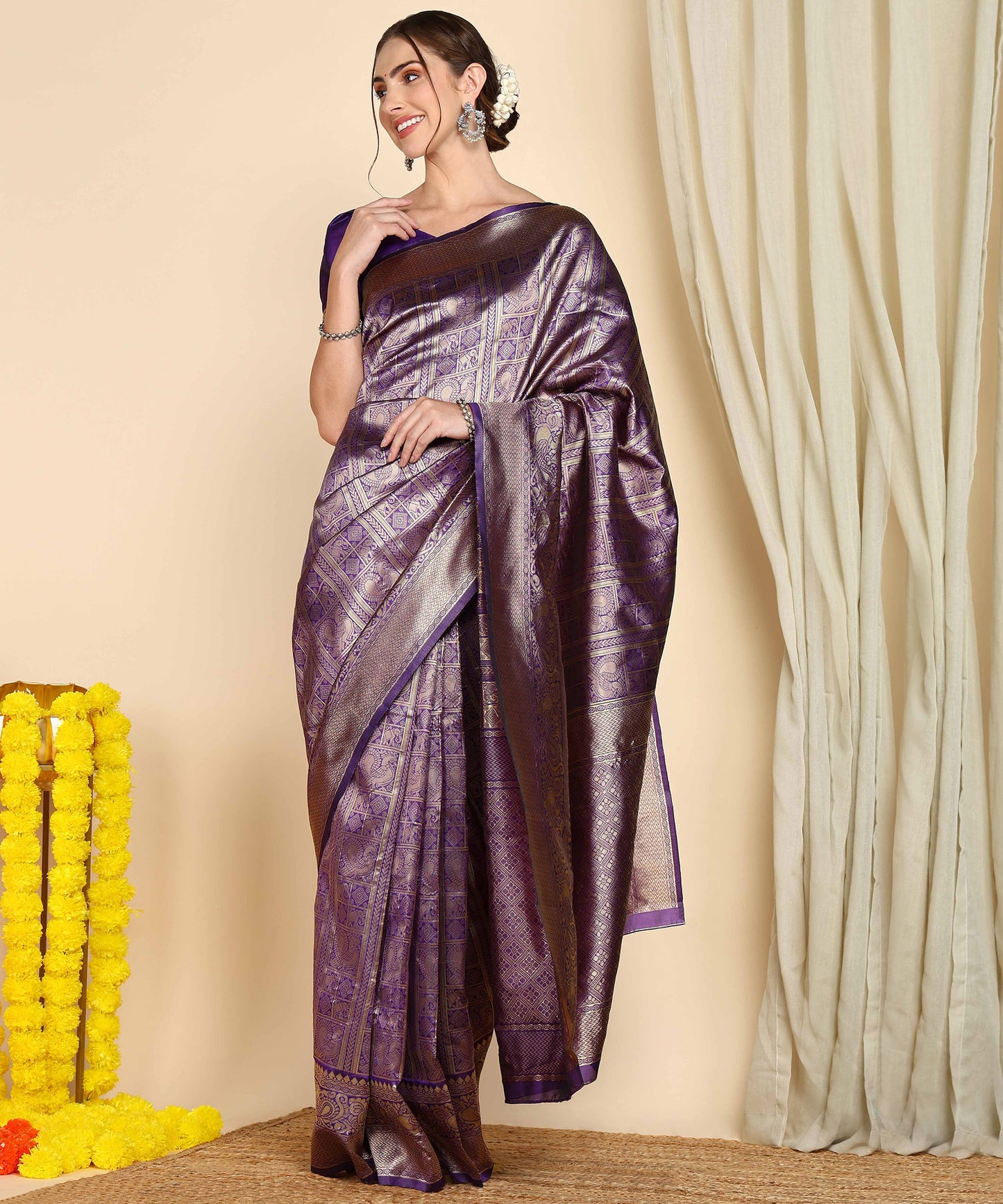 Purple Pure Soft Silk Saree With Engrossing Blouse Piece