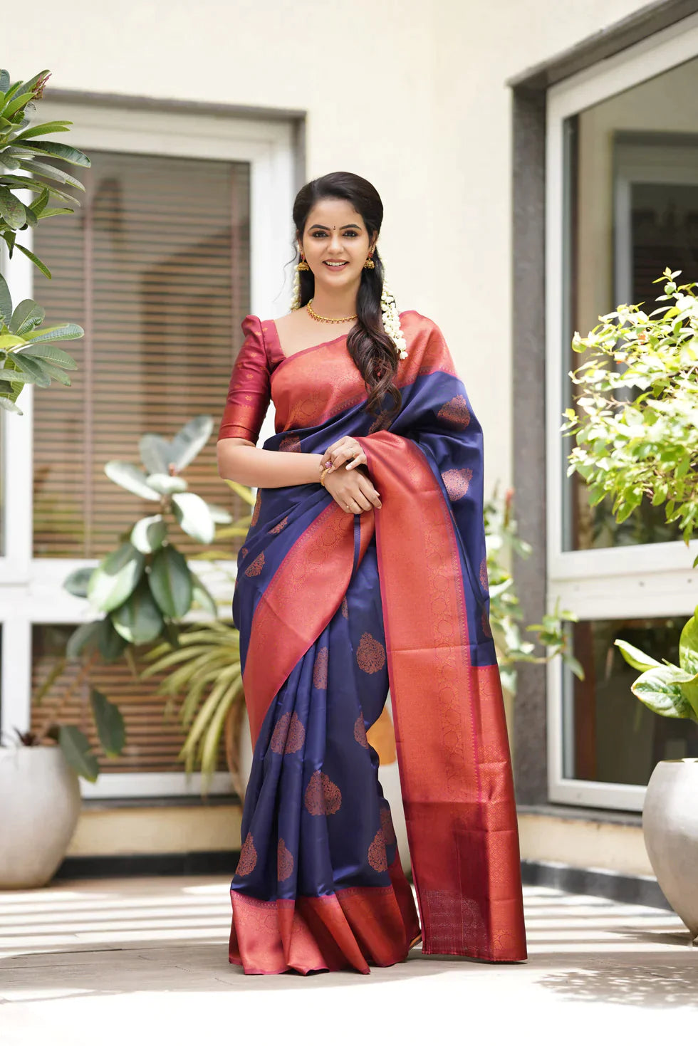 Navy Blue Pure Soft Silk Saree With Attractive Blouse Piece Twinlight