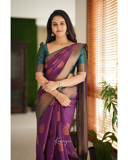 Magenta Pure Soft Silk Saree With Attractive Blouse Piece