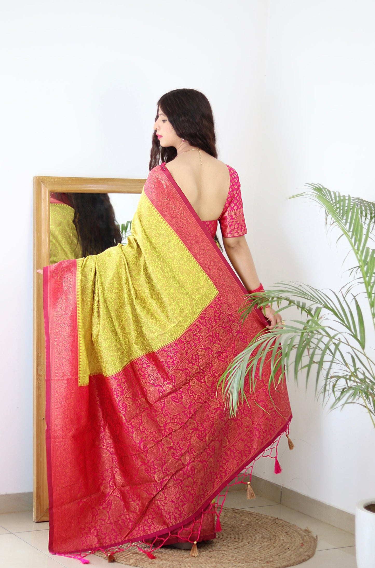 Lime With Pink Border Pure Soft Silk Saree With Twirling Blouse Piece