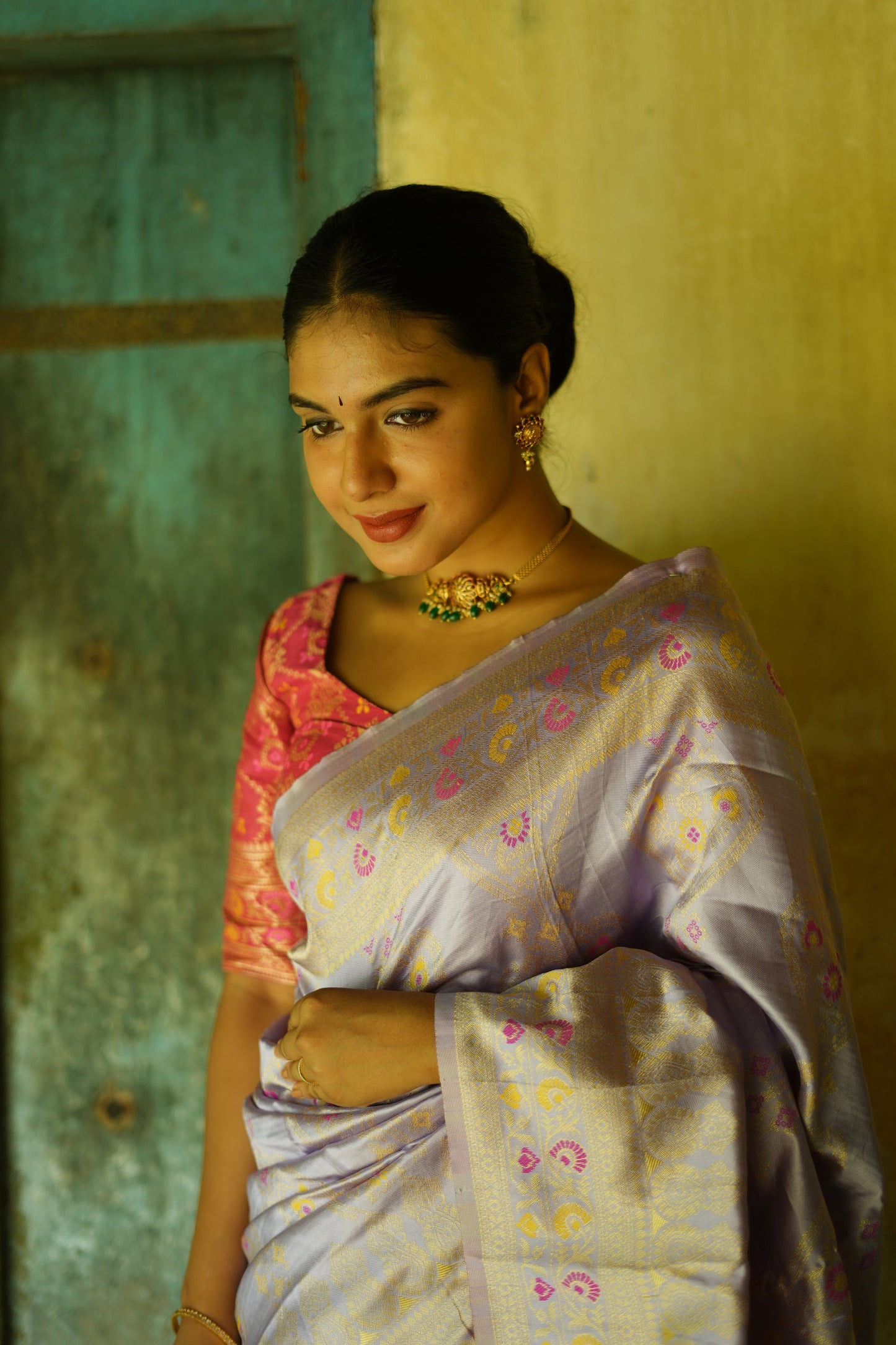 Lavender  Pure Soft Silk Saree With Twirling Blouse Piece