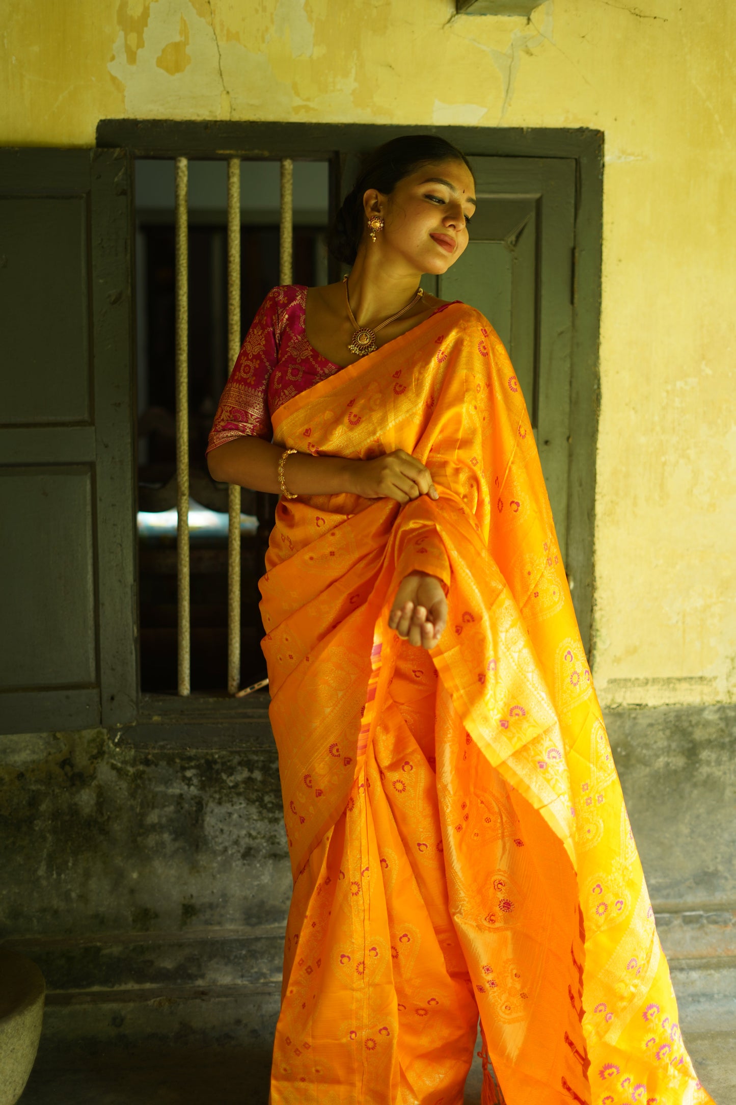 Yellow Pure Soft Silk Saree With Twirling Blouse Piece