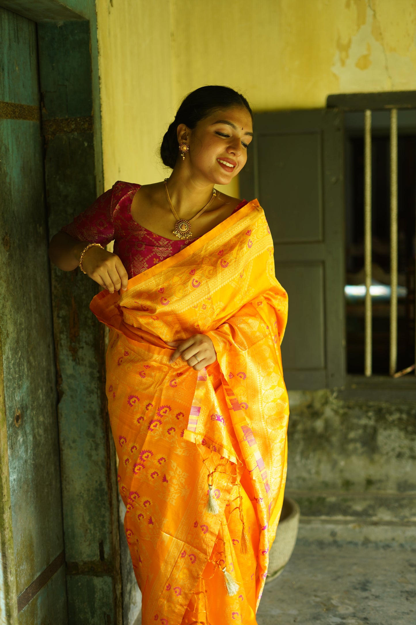 Yellow Pure Soft Silk Saree With Twirling Blouse Piece