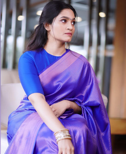 Blue Pure Soft Silk Saree With Twirling Blouse Piece