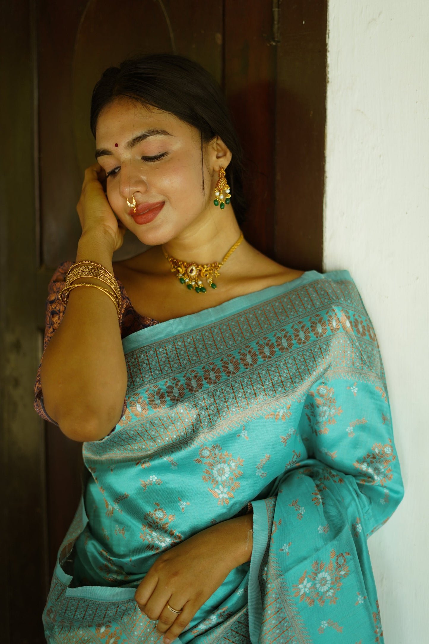 Turquoise Pure Soft Silk Saree With Twirling Blouse Piece