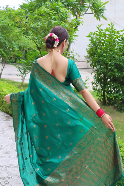 Green Pure Soft Silk Saree With Magnific Blouse Piece