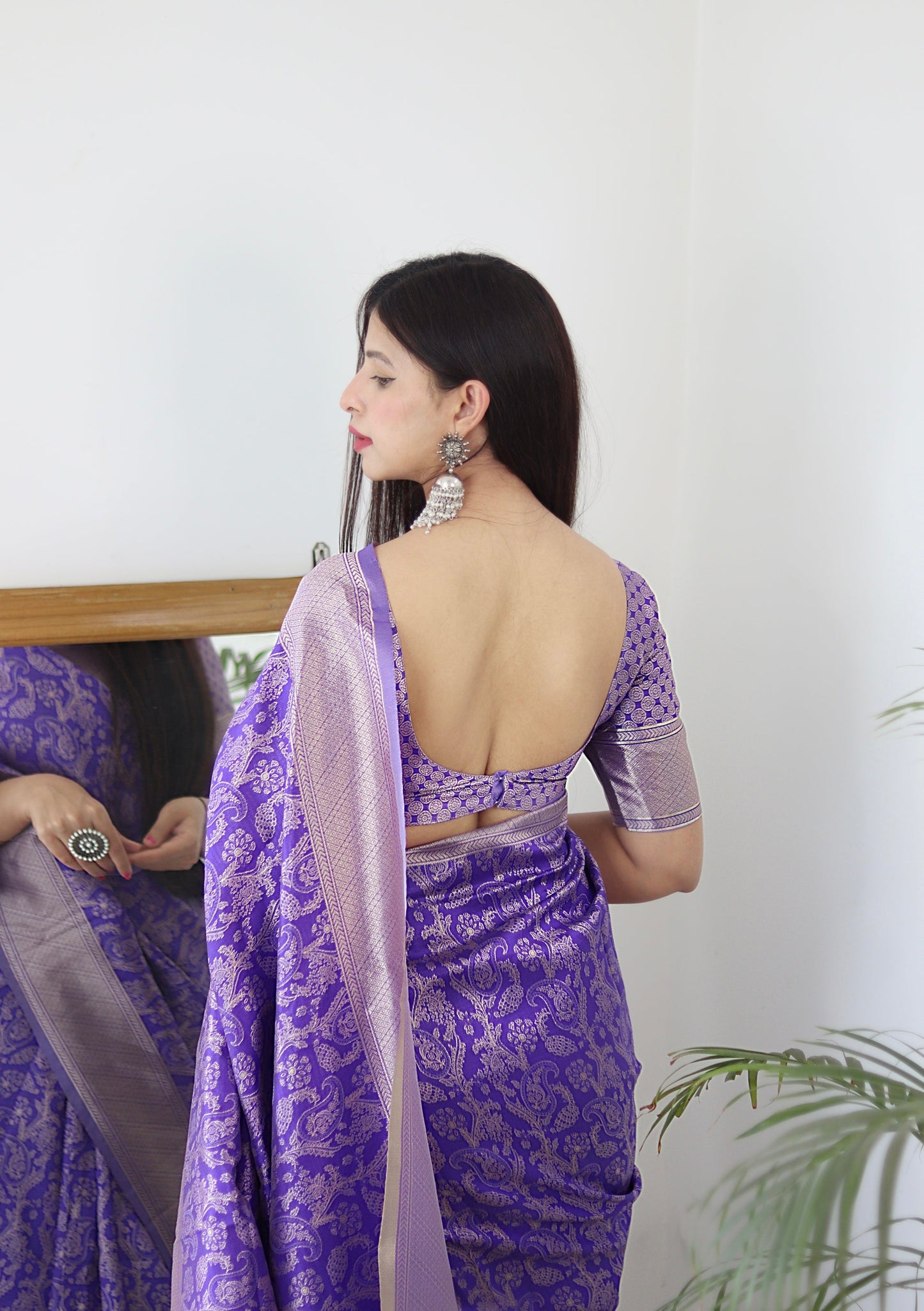 Lavender Pure Soft Silk Saree Stylish Blouse Piece