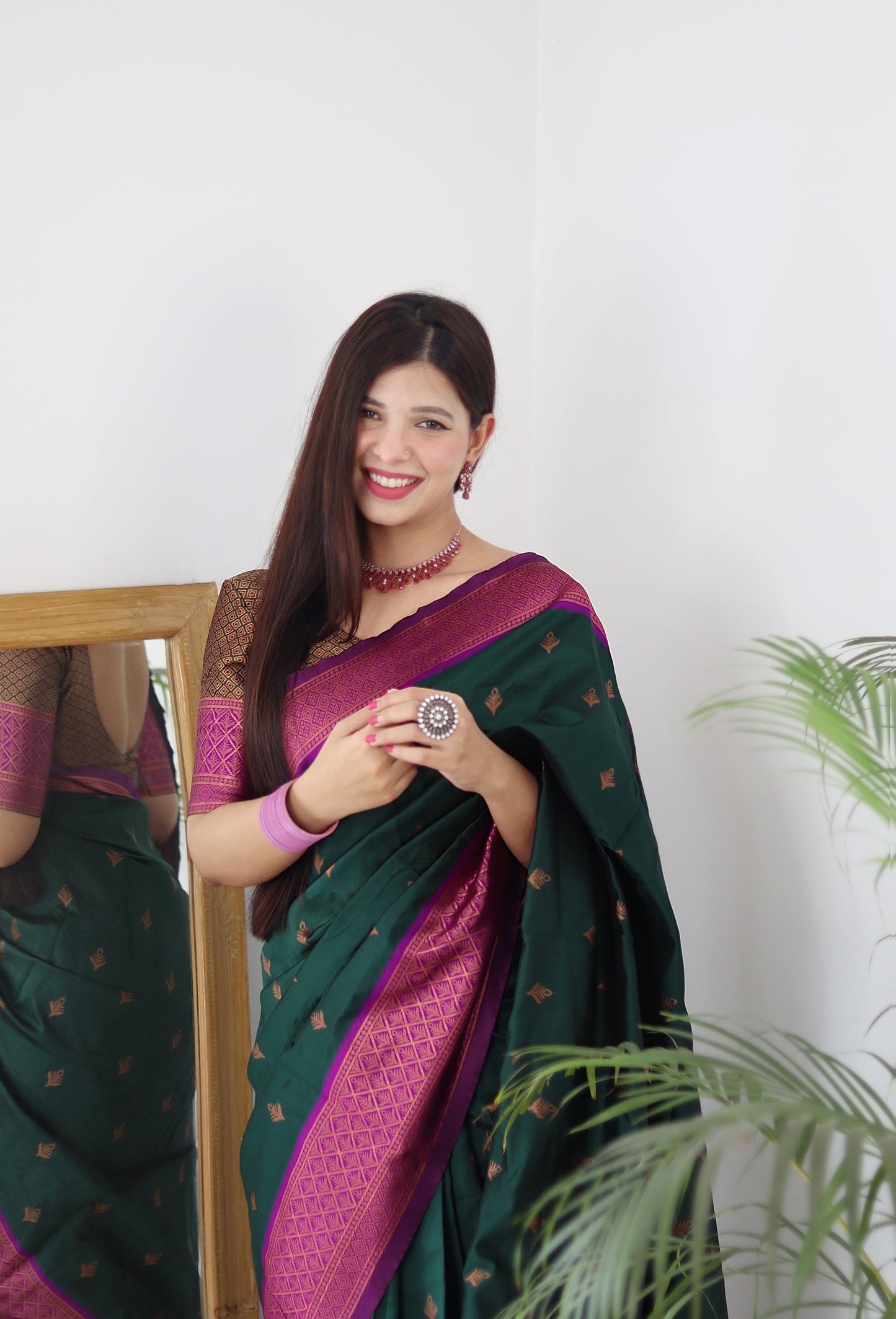 Bottle Green & Magenta Combination Pure Soft Silk Saree Stylish Blouse Piece