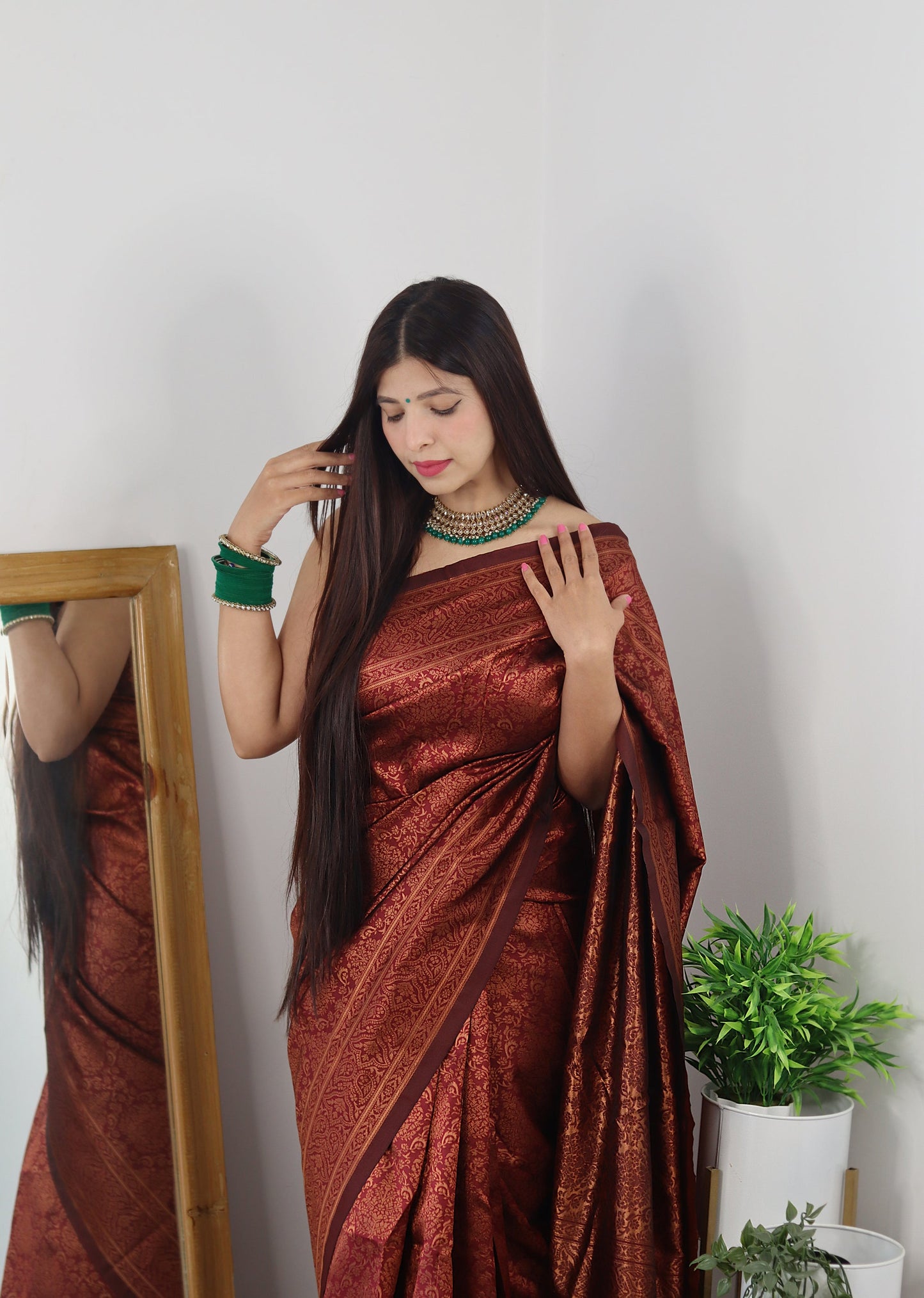 Maroon Pure Soft Silk Saree With Tempting Heavy Brocade Blouse Piece