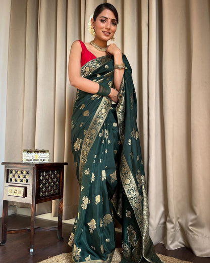 Green Pure Soft Silk Saree With Twirling Blouse Piece