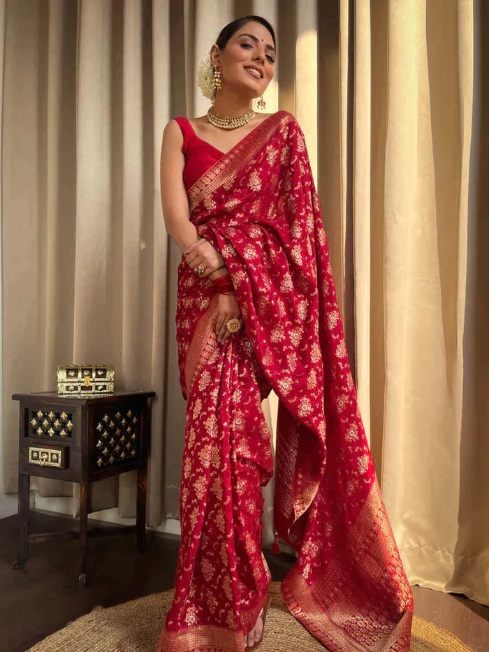 Red Pure Soft Silk Saree With Twirling Blouse Piece