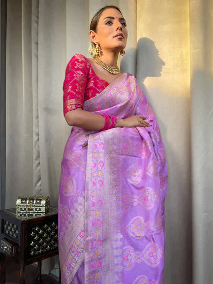 Lavender Pure Soft Silk Saree With Twirling Blouse Piece