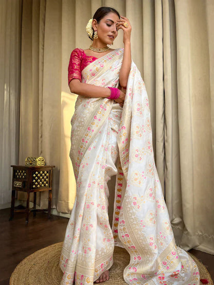 White Pure Soft Silk Saree With Twirling Blouse Piece