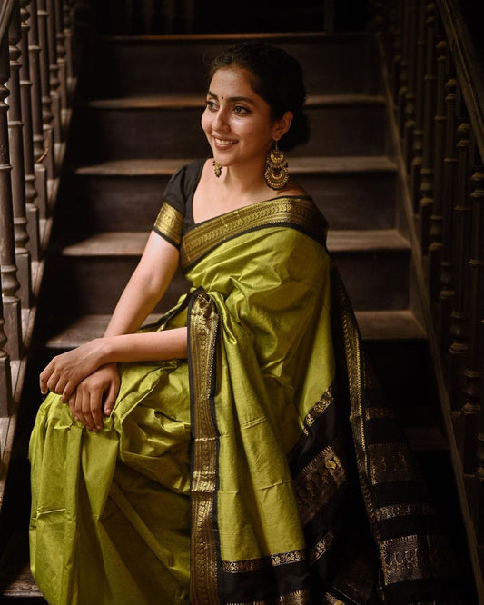 Light Green & Black Combination Pure Soft Semi Silk Saree With Attractive Blouse Piece