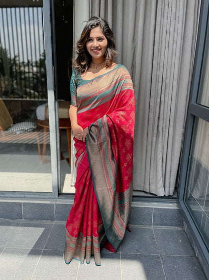 Maroon Soft Silk Saree Weaved With Copper Zari With Imbrication Blouse Piece