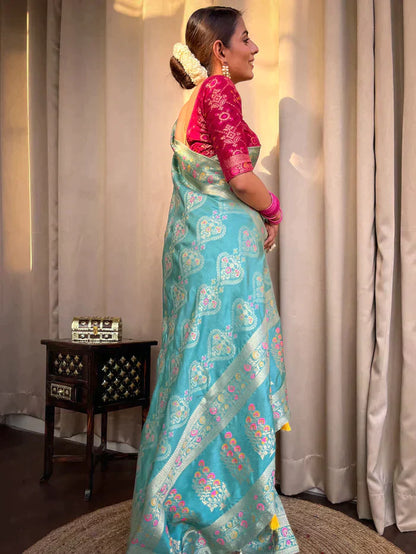 Turquoise Green Pure Soft Silk Saree With Twirling Blouse Piece