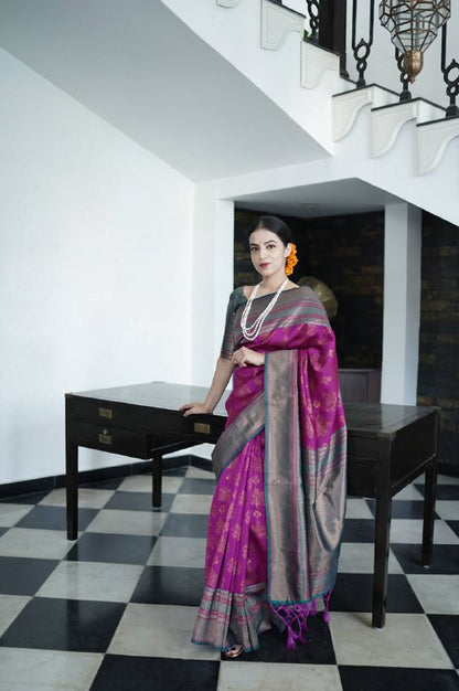 Phenomenal Purple Soft Silk Saree Weaved With Copper Zari With Imbrication Blouse Piece